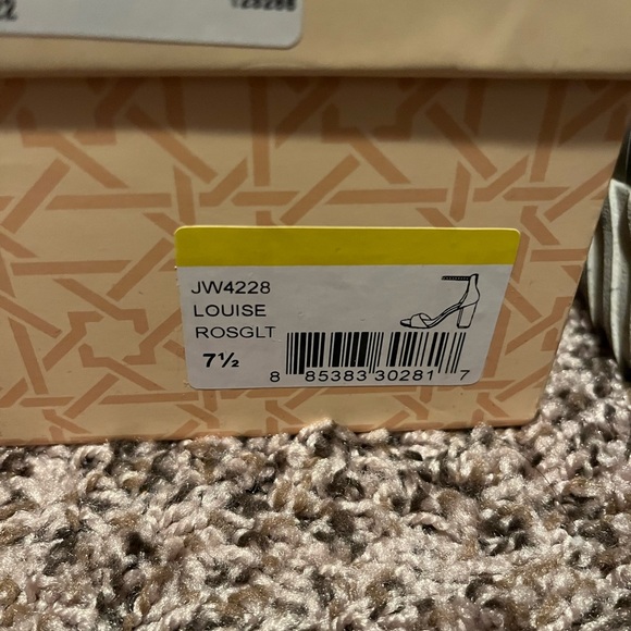 Jewel Badgley Mischka pink glitter NWT - Picture 1 of 3